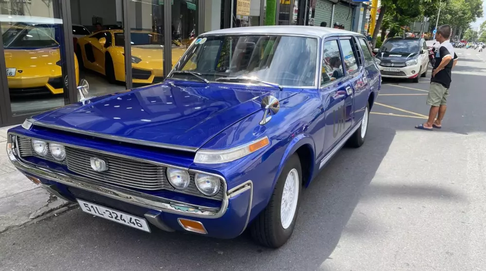 Xế độc lạ Toyota Crown Custom 1971 của "Qua" Vũ khiến nhiều người ngoại quốc trầm trồ- Ảnh 2.