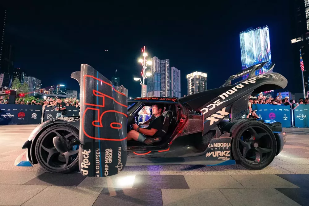 Những hình ảnh thú vị về Gumball 3000 2024: Việt Nam và Campuchia gây choáng ngợp vì dàn siêu xe đón đoàn- Ảnh 13.