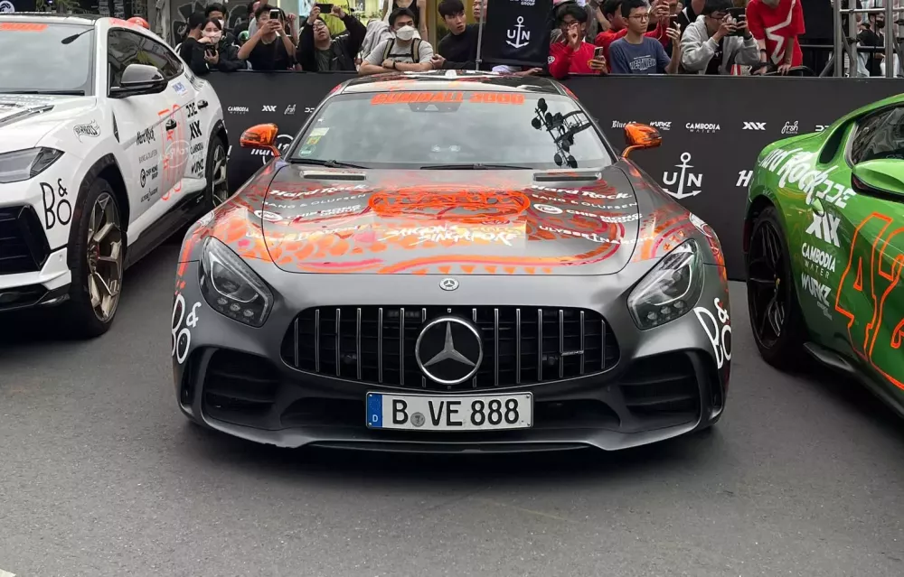 4 chiếc xe thể thao hiệu suất cao của Anh-Mỹ-Đức-Nhật tại sự kiện Gumball 3000 2024- Ảnh 9.