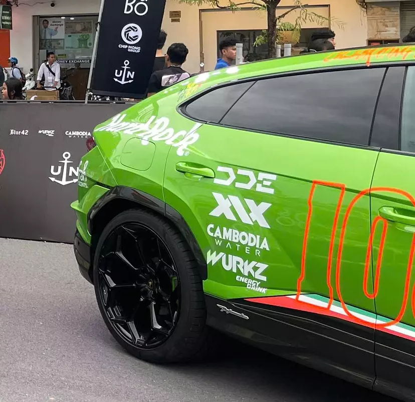 "Fan cuồng" đích thực của Gumball 3000 2024 đây rồi: Biển số định danh luôn tên hành trình siêu xe lớn nhất thế giới- Ảnh 8.