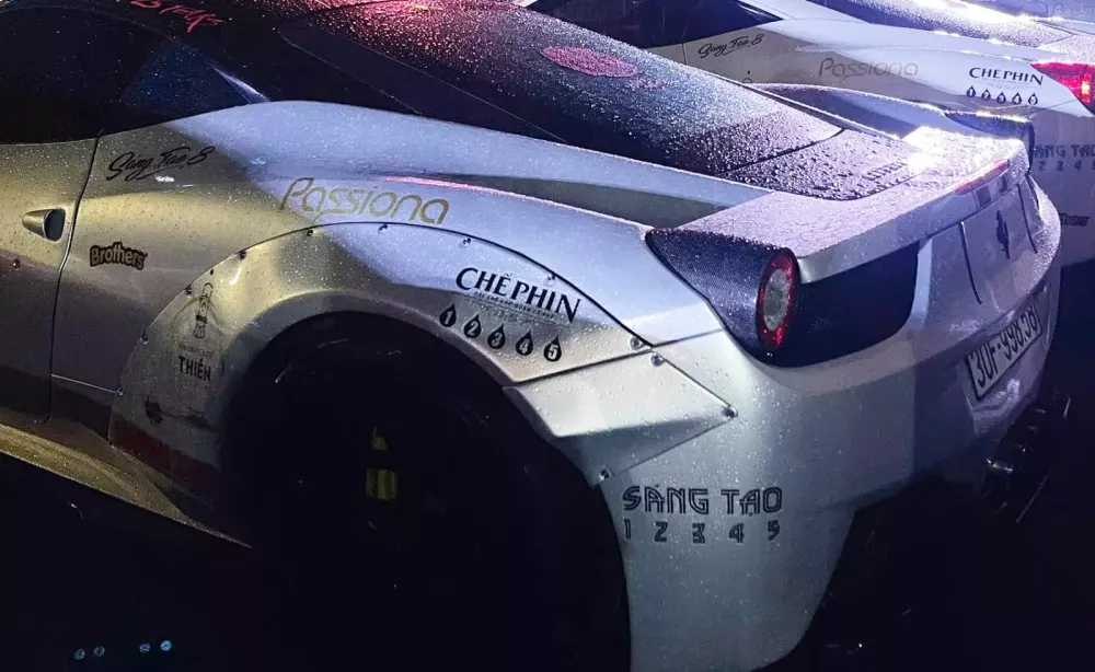 Cận cảnh Ferrari 458 Italia độ Liberty Walk sau nhiều năm ở ẩn trên Tây Nguyên- Ảnh 8.