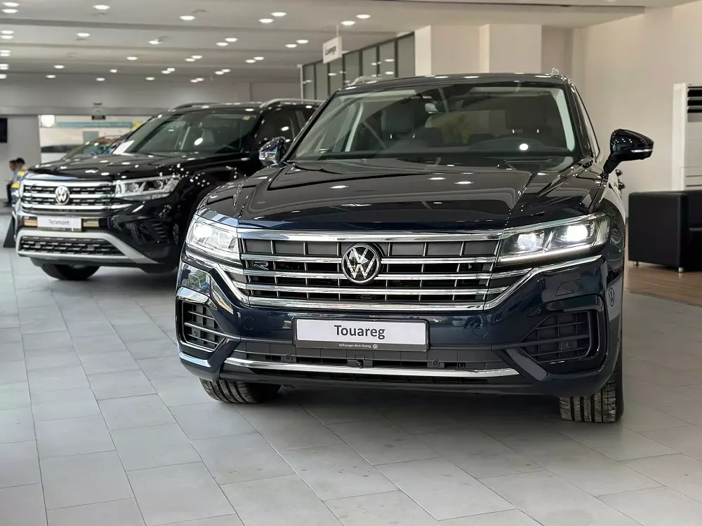 Volkswagen Touareg Elegance Plus có thêm đèn pha LED Matrix