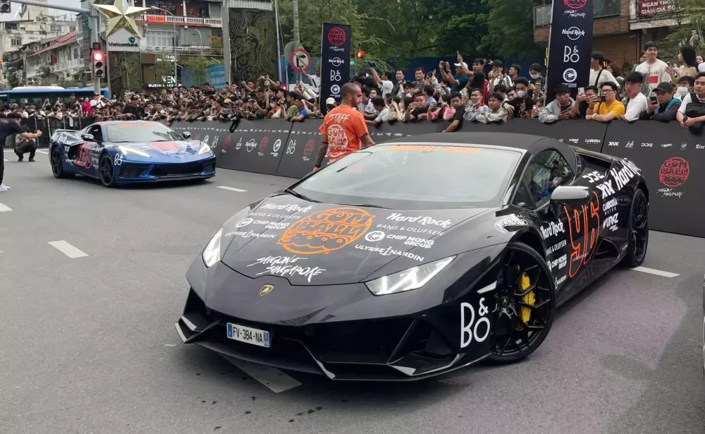 2 chiếc Lamborghini Huracan xuất hiện chớp nhoáng ở Việt Nam dòng xe từng tái xuất mấy năm trước- Ảnh 6.