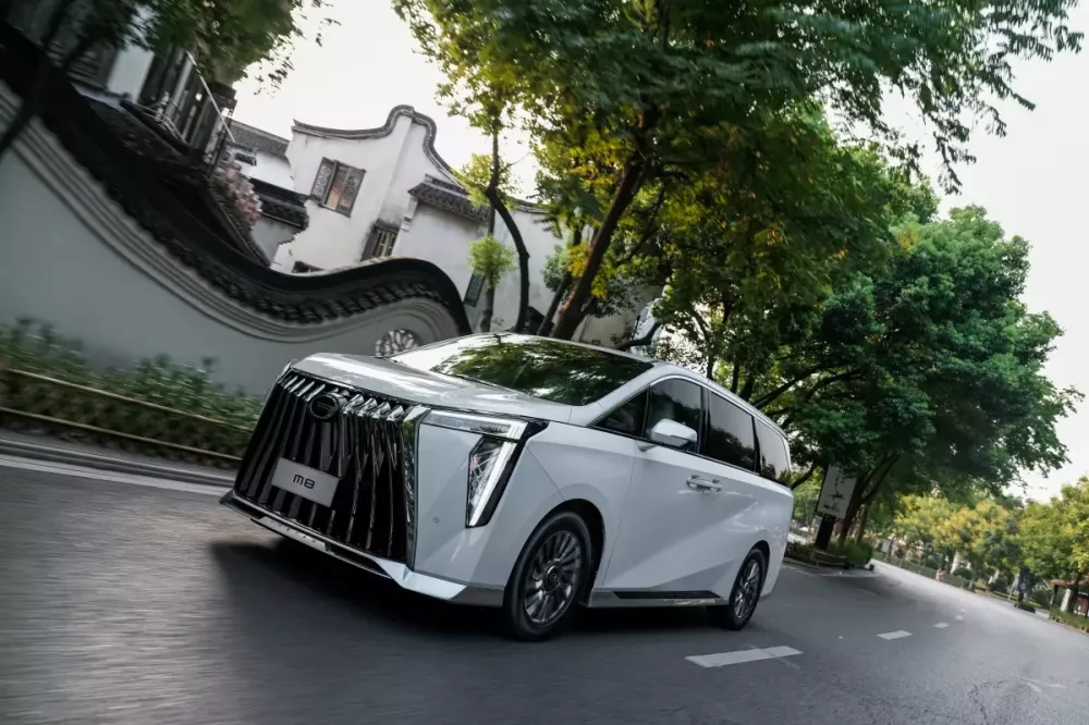 Đánh giá GAC M8: Một phiên bản Toyota Alphard giá rẻ hơn- Ảnh 6.