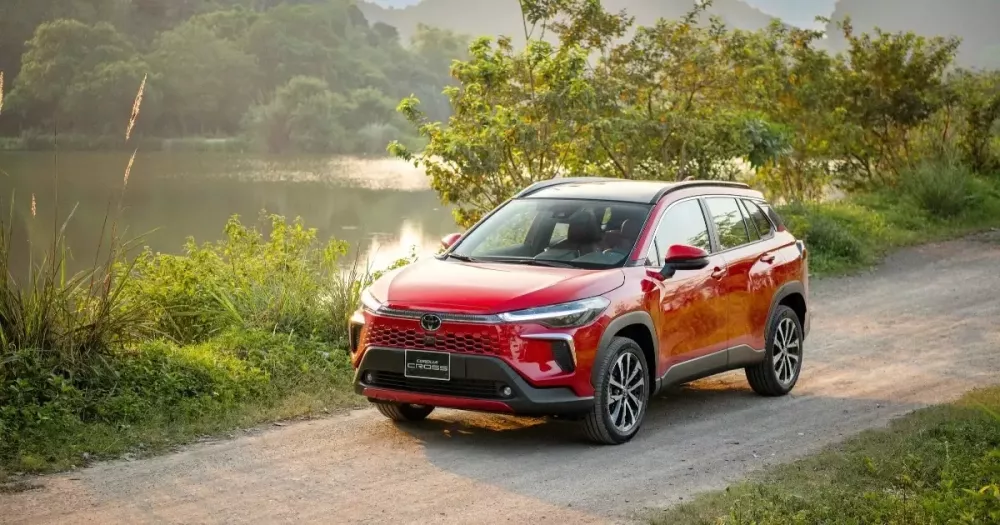 Toyota Corolla Cross được hãng ưu đãi hơn 40 triệu đồng, quyết lấy lại vị thế trong phân khúc