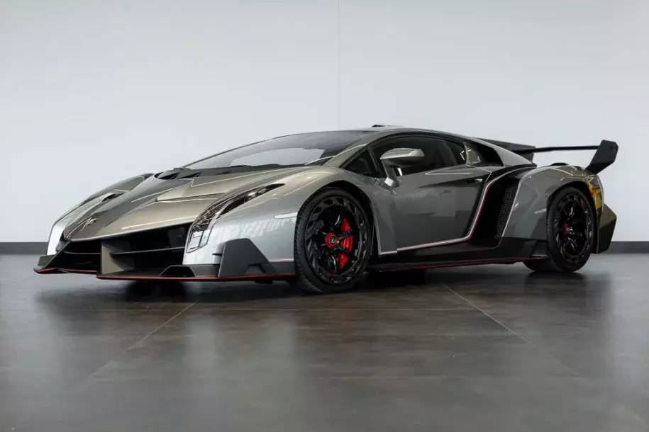 Lamborghini Veneno Coupe 2014 rớt gi&aacute; nhẹ, c&oacute; cho vay trả g&oacute;p nhưng...- Ảnh 2.