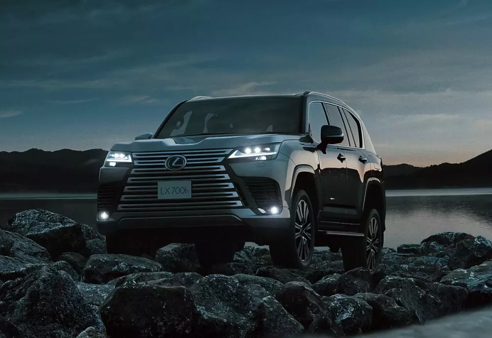 Chuyên cơ mặt đất Lexus LX 700h 2025 trình làng với động cơ hybrid tiết kiệm xăng