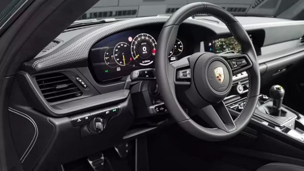 Porsche 911 GT3 992.2 dự kiến có giá bán từ 15 tỷ đồng tại Việt Nam- Ảnh 8. Porsche 911 GT3 992.2 dự kiến có giá bán từ 15 tỷ đồng tại Việt Nam- Ảnh 8.