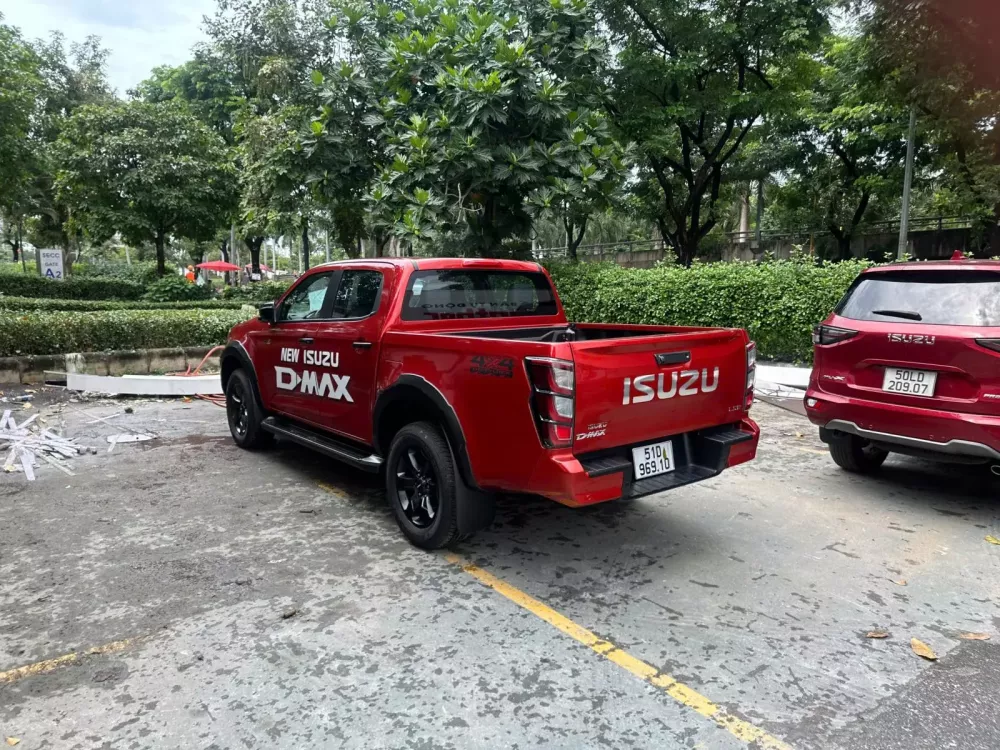 Isuzu D-Max 2024 xuất hiện trước giờ G triển lãm Vietnam Motor Show 2024- Ảnh 6.