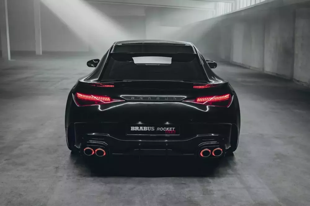 Brabus tung ra chiếc xe Mercedes-AMG SL độ công suất gần 1.000 mã lực, giá hơn 1 triệu đô la- Ảnh 6.