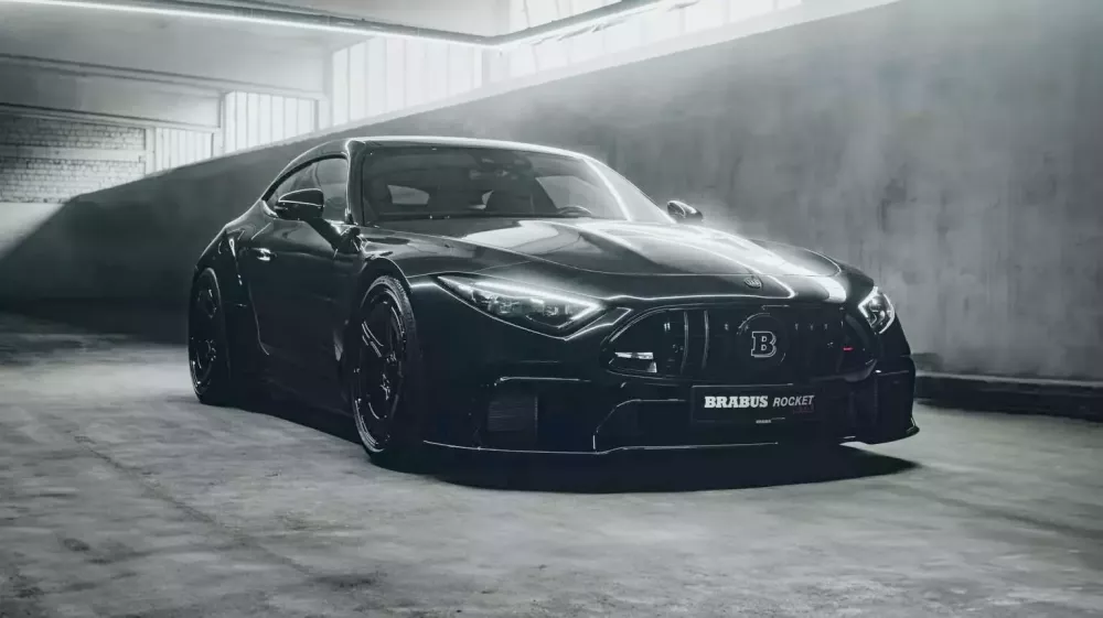 Brabus tung ra chiếc xe Mercedes-AMG SL độ công suất gần 1.000 mã lực, giá hơn 1 triệu đô la- Ảnh 2.