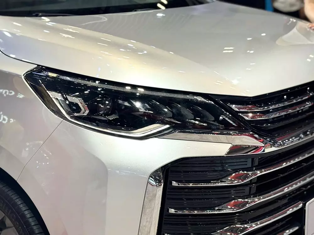 Đèn pha của MG G50
