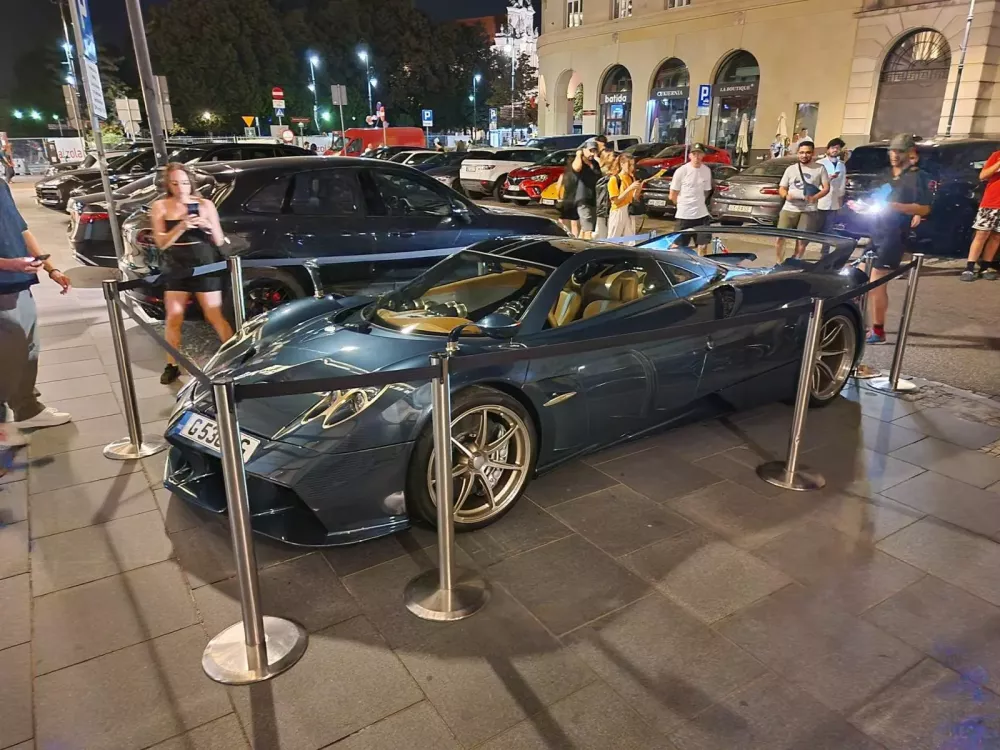 Siêu xe độc bản Pagani Huayra Epitome xuất hiện tại Ba Lan- Ảnh 2.