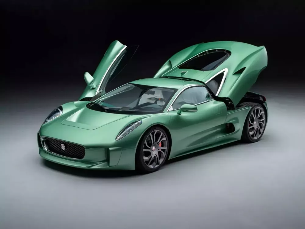 Cận cảnh Jaguar C-X75 thứ 2 được sửa đổi để trở thành siêu xe hợp pháp lưu thông trên đường phố- Ảnh 1.