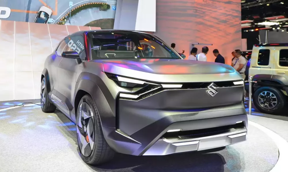 Cận cảnh khu vực đầu xe của Suzuki eVX Concept.
