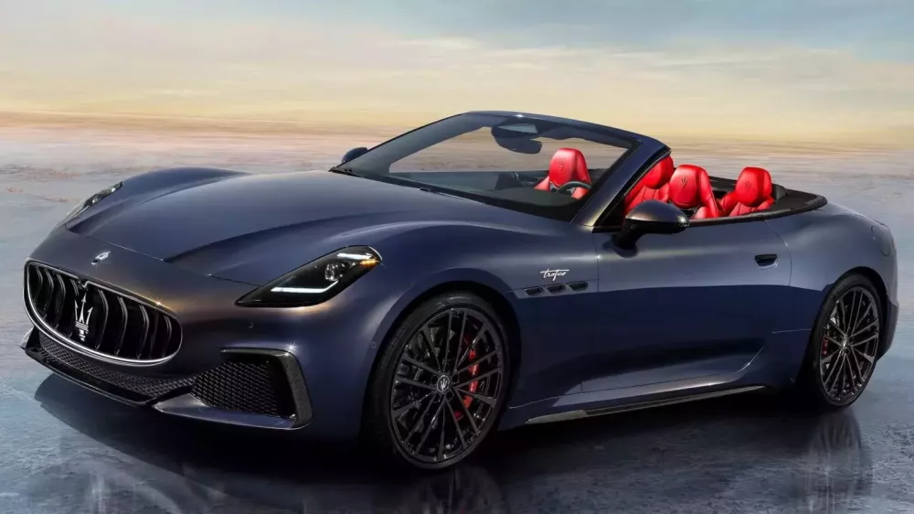 Doanh số bán hàng của Maserati giảm 60%, và đây là lý do hãng xe "cây đinh ba" đưa ra- Ảnh 1.