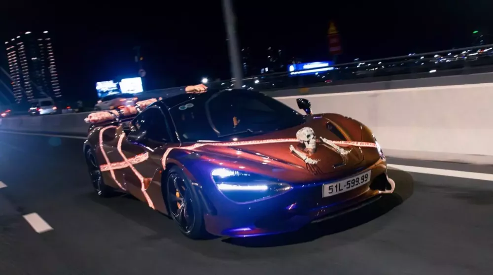 Đại gia trang tr&iacute; cho si&ecirc;u xe McLaren 750S theo phong c&aacute;ch độc lạ- Ảnh 2.