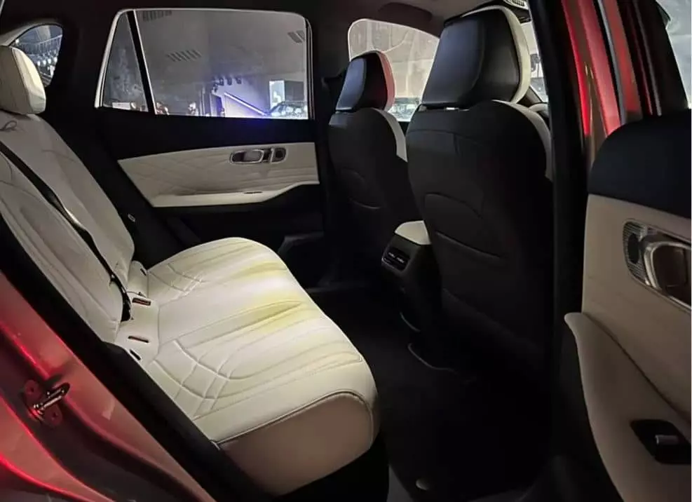 Geely Galaxy Starship 7 PHEV ra mắt với phạm vi hoạt động to&agrave;n diện 1.430 km- Ảnh 7.
