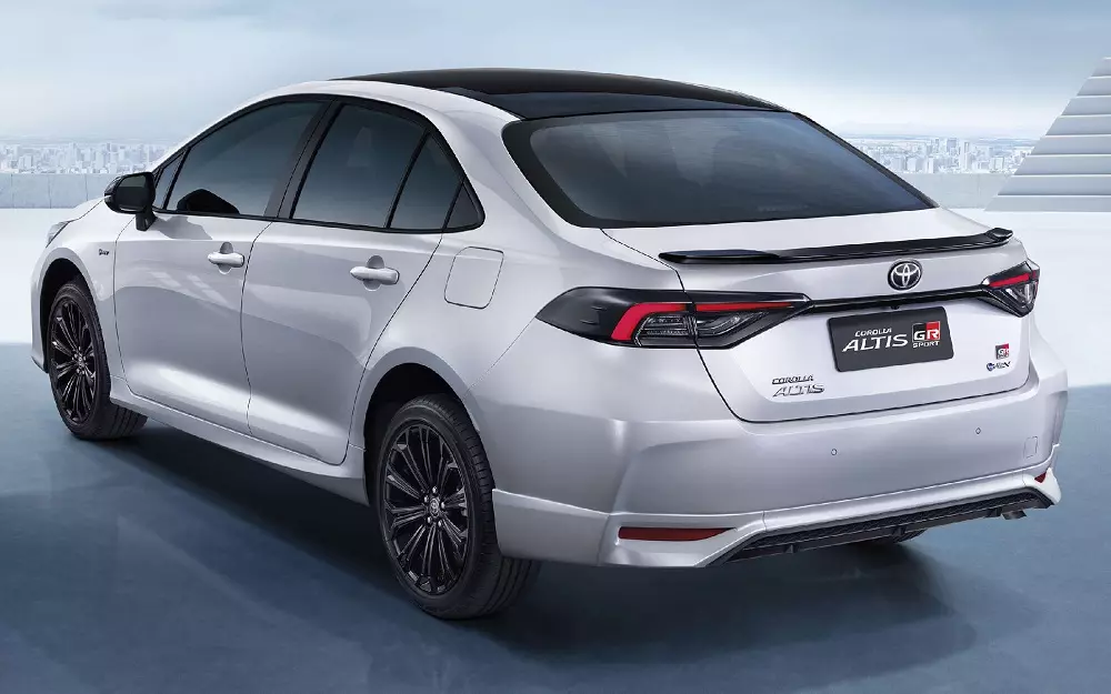 Toyota Corolla Altis 2024 phiên bản GR Sport