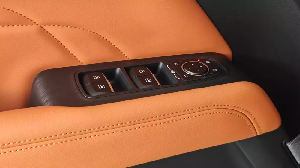 Trải nghiệm nhanh GWM Haval H9: kết hợp sự thoải m&aacute;i trong th&agrave;nh phố với sức mạnh off-road v&agrave; n&acirc;ng cấp c&ocirc;ng nghệ- Ảnh 7.