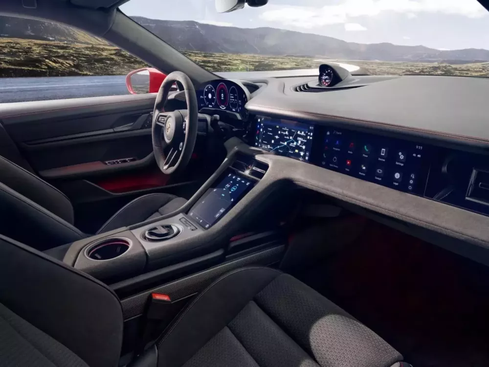 Porsche ra mắt Taycan GTS 2025 c&ocirc;ng suất 690 m&atilde; lực c&ugrave;ng với Taycan 4 gi&aacute; cả phải chăng hơn- Ảnh 13.