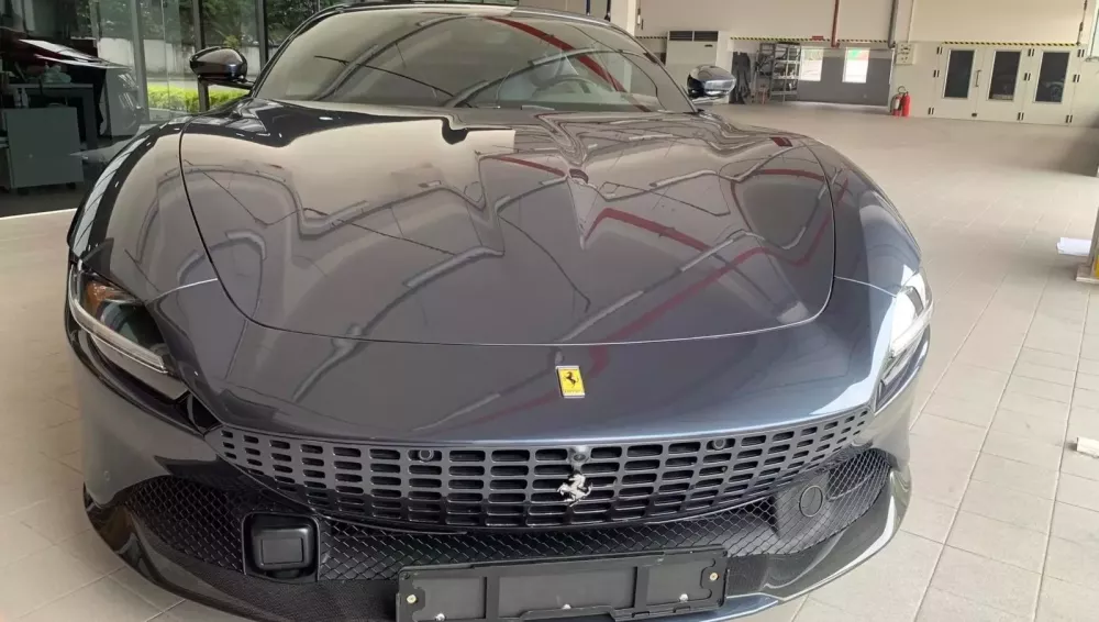 Đại gia Đắk Lắk tậu si&ecirc;u xe Ferrari Roma hơn 20 tỷ đồng- Ảnh 1.
