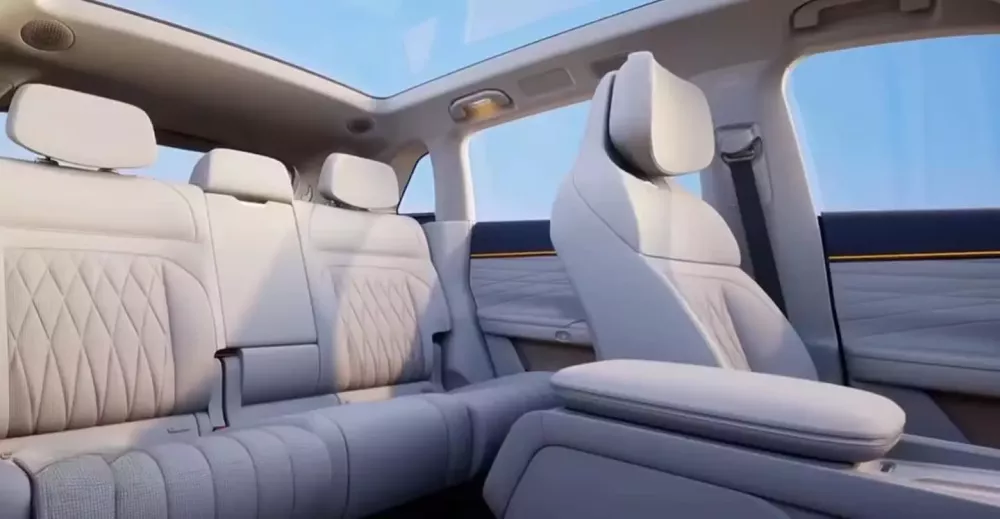 Exeed Exlantix ET, SUV mới của thương hiệu con Chery mở bán trước- Ảnh 3.