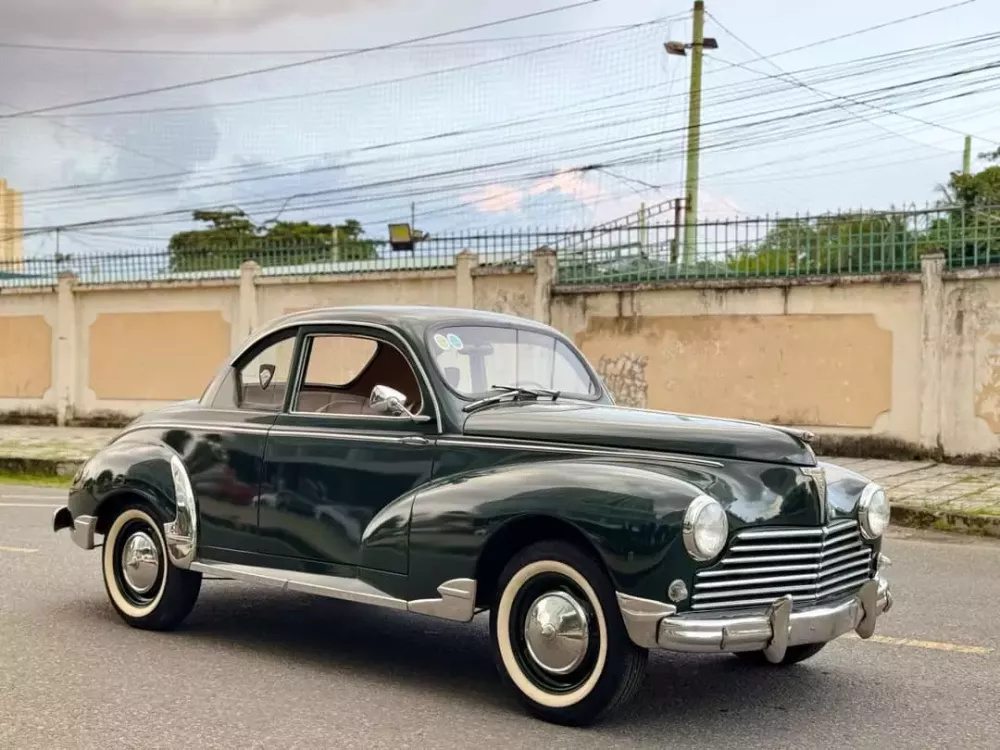Cận cảnh Peugeot 203 Coupe A Vendre 1954 hàng hiếm tại Việt Nam- Ảnh 2.