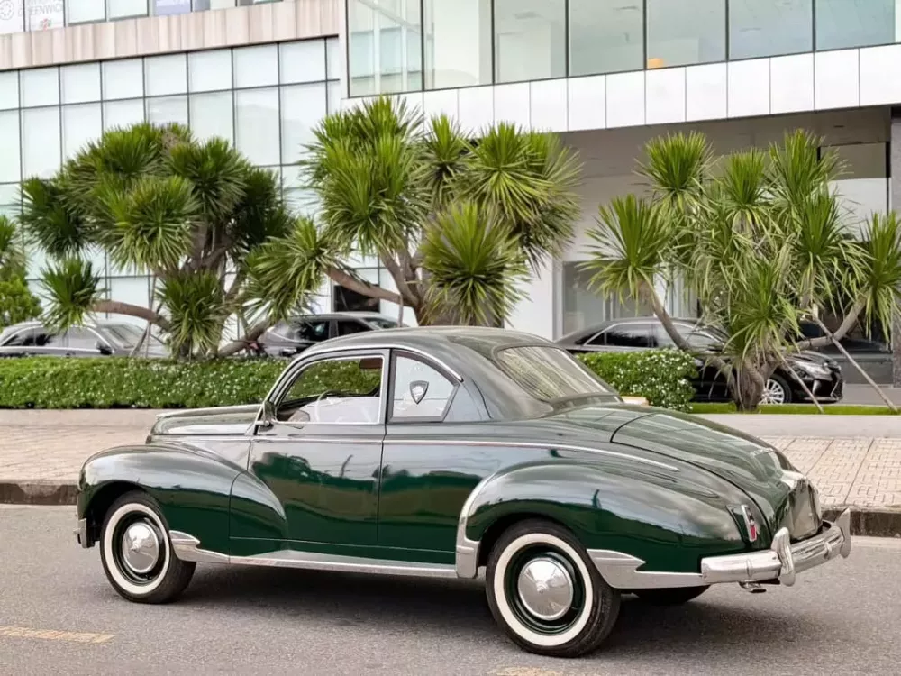Cận cảnh Peugeot 203 Coupe A Vendre 1954 hàng hiếm tại Việt Nam- Ảnh 5.