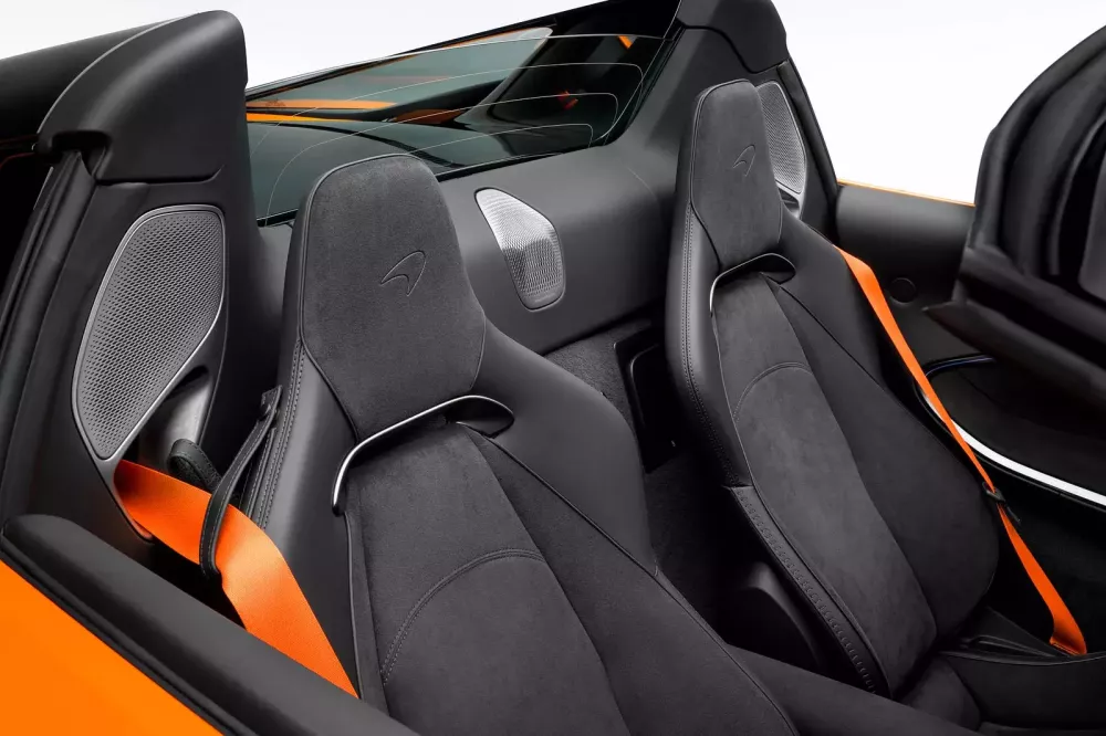 McLaren Artura Spider sắp ra mắt thị trường Việt Nam, th&ecirc;m 1 si&ecirc;u xe gi&aacute; hấp dẫn để c&aacute;c đại gia lựa chọn- Ảnh 4.