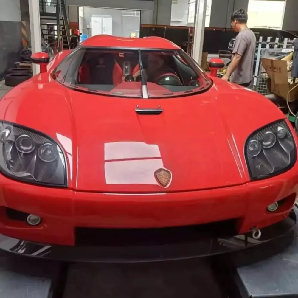 Xôn xao với hình ảnh siêu phẩm Koenigsegg CCX độc nhất Việt Nam đã có biển số- Ảnh 2.