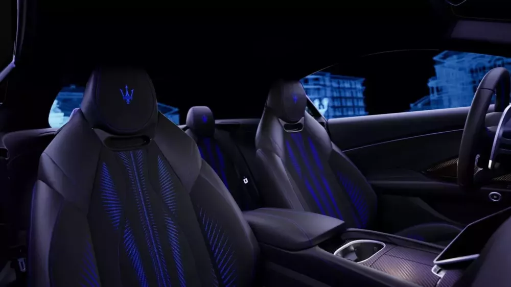 Cận cảnh Maserati GranTurismo 110 Anniversario mới ra mắt, phiên bản giới hạn chỉ có 110 xe trên toàn cầu- Ảnh 8.