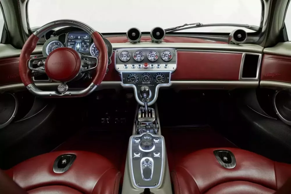 Đắt đỏ v&agrave; hiếm c&oacute; như Pagani Utopia vẫn d&iacute;nh lệnh triệu hồi ở Mỹ, chỉ c&oacute; 8 kh&aacute;ch sở hữu xe- Ảnh 1.