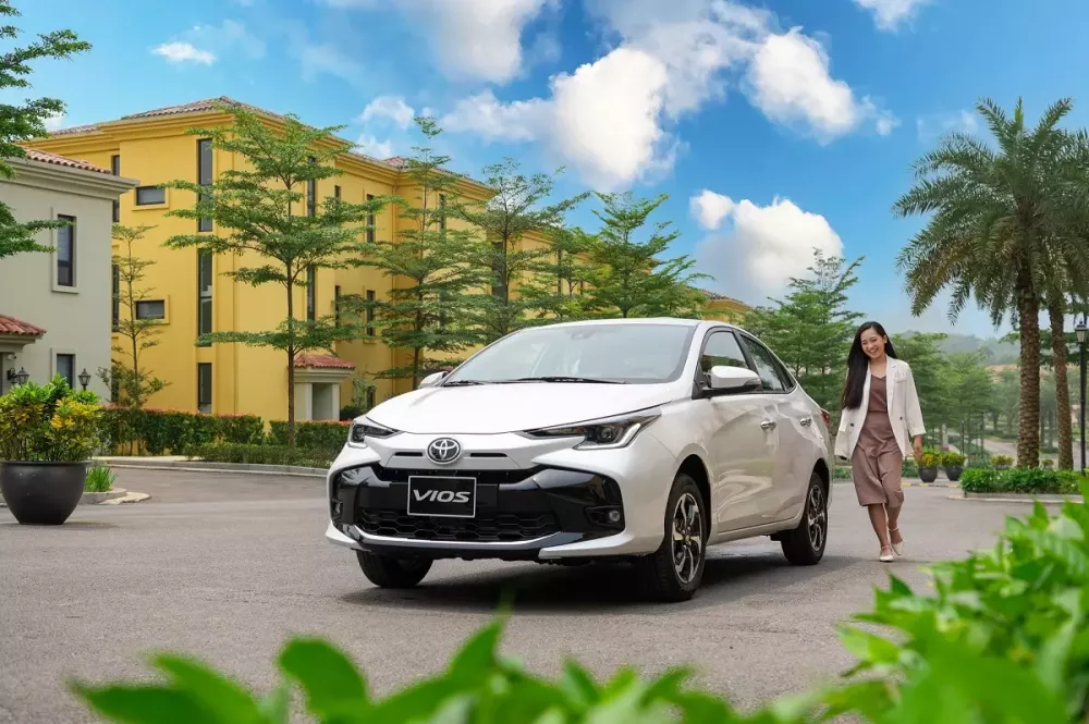 Toyota Vios lấy lại phong độ, bán hơn 2.000 xe trong tháng 11/2024
