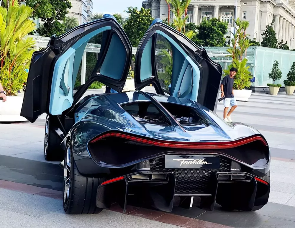 Bugatti Tourbillon mạnh đến 1.800 ps, gi&aacute; chưa thuế 4,2 triệu đ&ocirc; la lần đầu ra mắt tại Đ&ocirc;ng Nam &Aacute;- Ảnh 3.