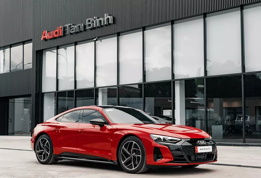 Audi Việt Nam triệu hồi xe Audi e-tron và Audi Q5- Ảnh 1.
