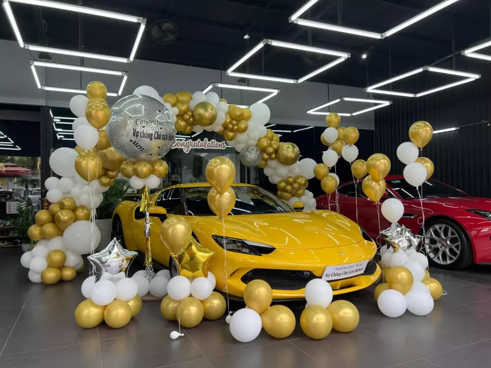 Doanh nhân Đồng Tháp mới bán lại, siêu xe Ferrari 296 GTB đã nhanh chóng được nữ đại gia thẩm mỹ tậu về- Ảnh 1.