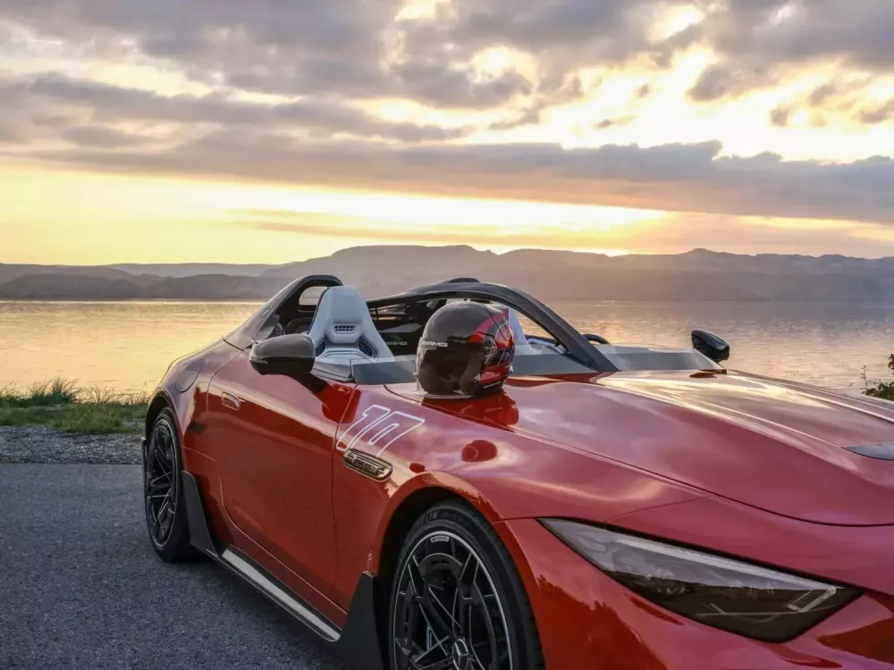 Cận cảnh Mercedes-AMG PureSpeed: Bản giới hạn 250 chiếc d&agrave;nh cho c&aacute;c đại gia th&iacute;ch kh&aacute;c lạ- Ảnh 7.