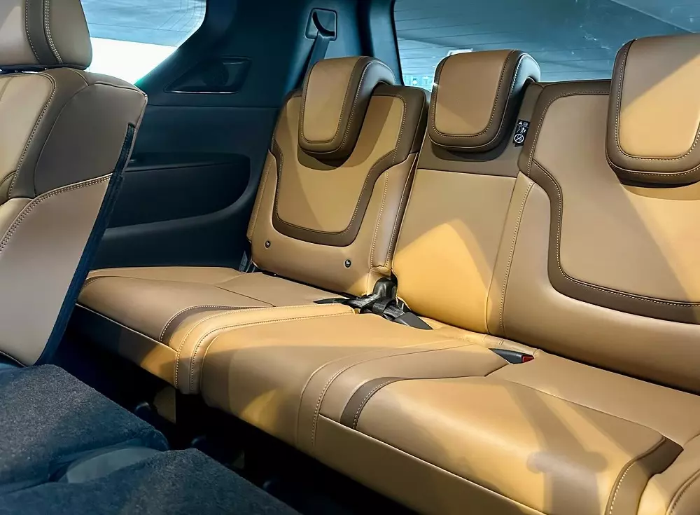 Hàng ghế cuối của Nissan Patrol 2025