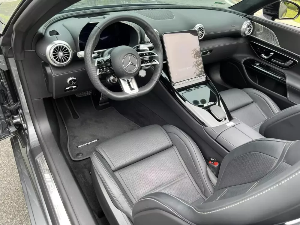 Mercedes-AMG SL43 tìm thấy chủ nhân mới sau 1 năm rao bán- Ảnh 7.