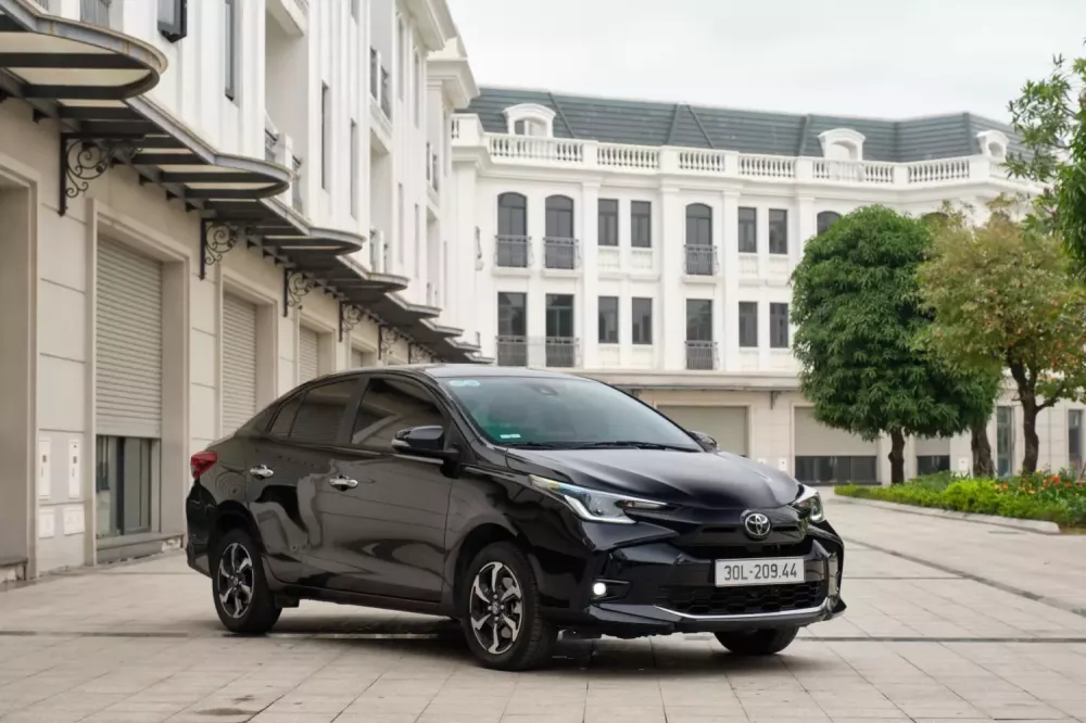 Bỏ qua nhiều lựa chọn để đến với Toyota Vios, người d&ugrave;ng đ&aacute;nh gi&aacute;: l&aacute;i hay, nhiều c&ocirc;ng nghệ, an t&acirc;m sử dụng- Ảnh 4.