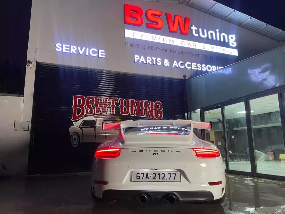 Tay chơi xe An Giang độ Porsche 911 991 phong c&aacute;ch xe đua đường phố GT3- Ảnh 3.
