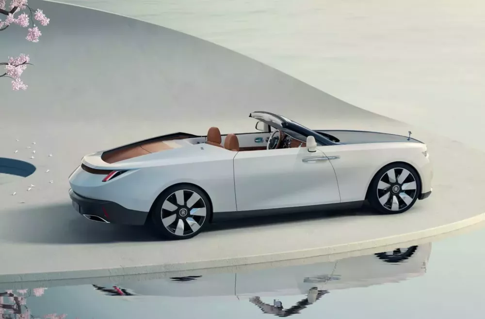 "Cục kim cương" Rolls Royce Arcadia Droptail hơn 721 tỷ đồng đ&atilde; về garage của đại gia Singapore k&iacute;n tiếng- Ảnh 4.