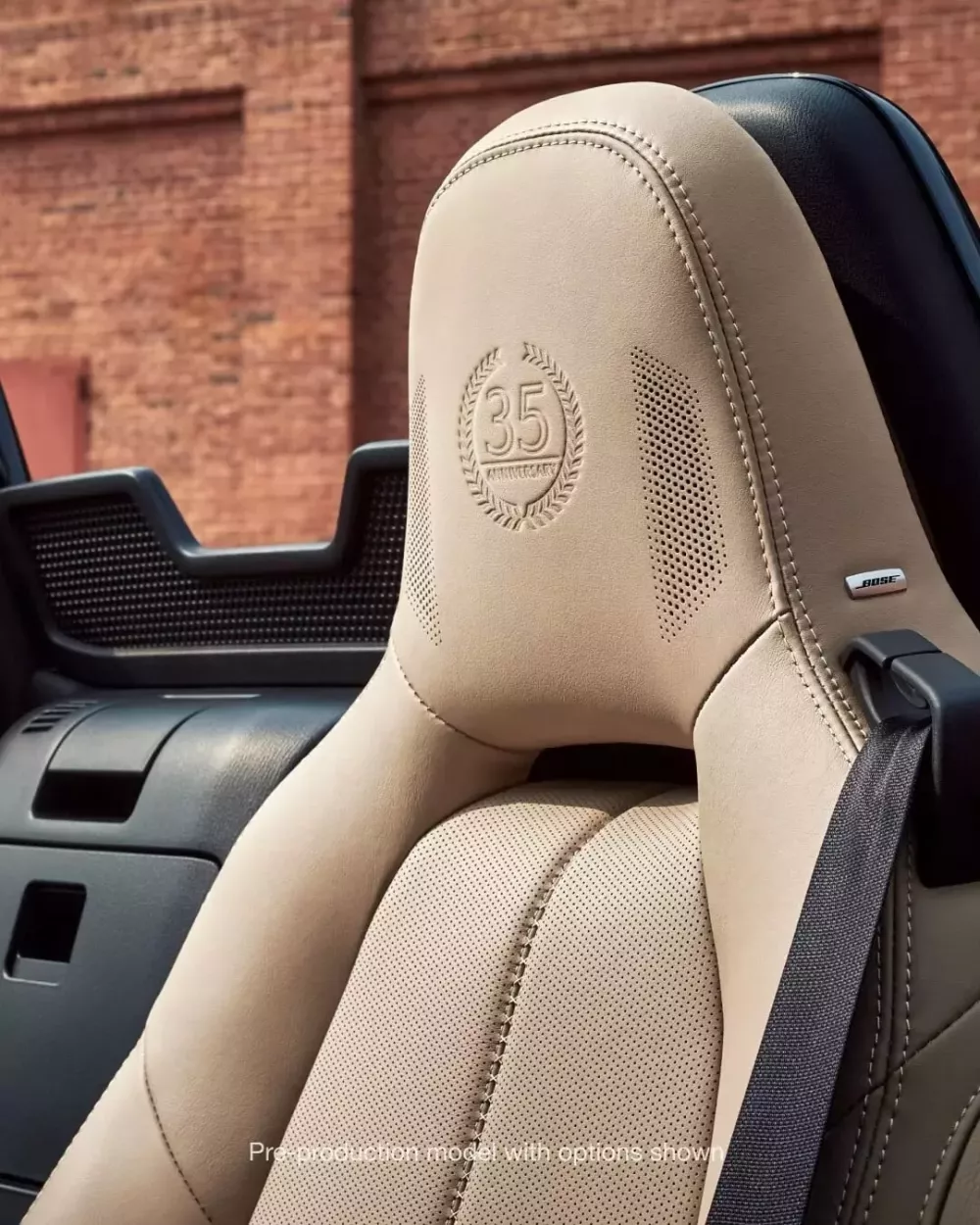 Ra mắt Mazda MX-5 Miata 35th Anniversary Edition 2025, giới hạn 300 chiếc- Ảnh 6.