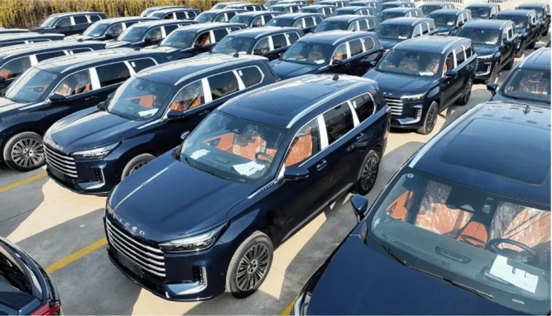 H&igrave;nh ảnh ch&iacute;nh thức của Chery Exeed VX PHEV được tiết lộ, "ăn xăng như ngửi" chỉ 1,5 l&iacute;t/100km- Ảnh 2.