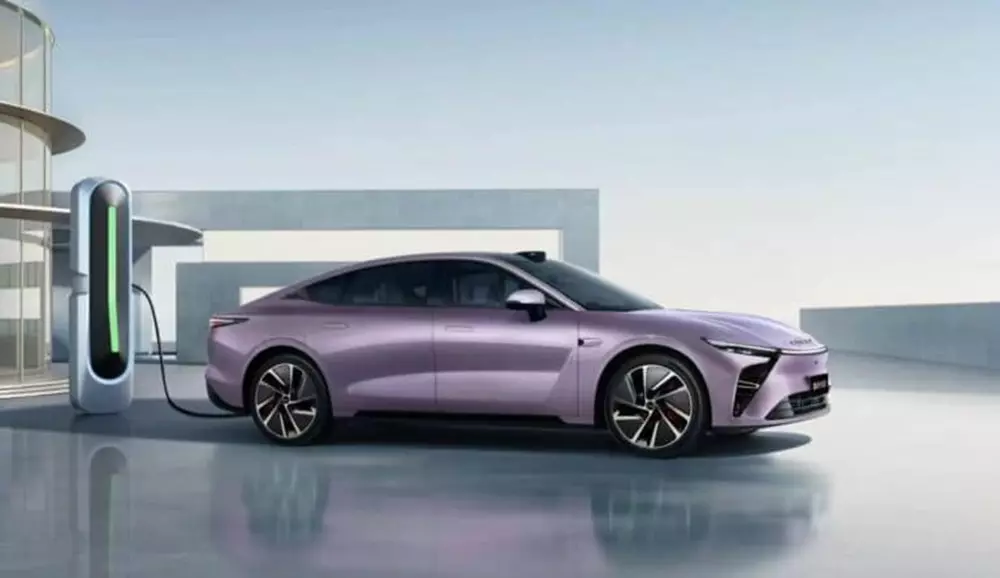 Ngắm Exeed Exlantix ES EREV với phạm vi hoạt động 1.645 km- Ảnh 4.