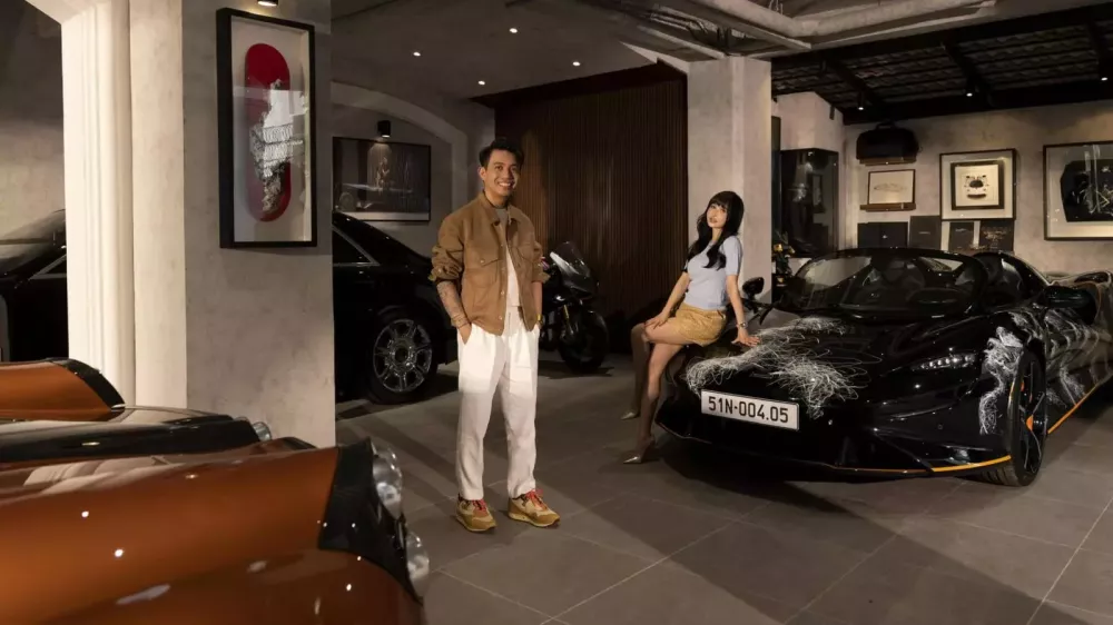 Minh "Nhựa" bật mí món đồ chơi đắt tiền trên siêu phẩm McLaren Elva gần 190 tỷ đồng nhưng miễn phí- Ảnh 4. Minh "Nhựa" bật mí món đồ chơi đắt tiền trên siêu phẩm McLaren Elva gần 190 tỷ đồng nhưng miễn phí- Ảnh 4.