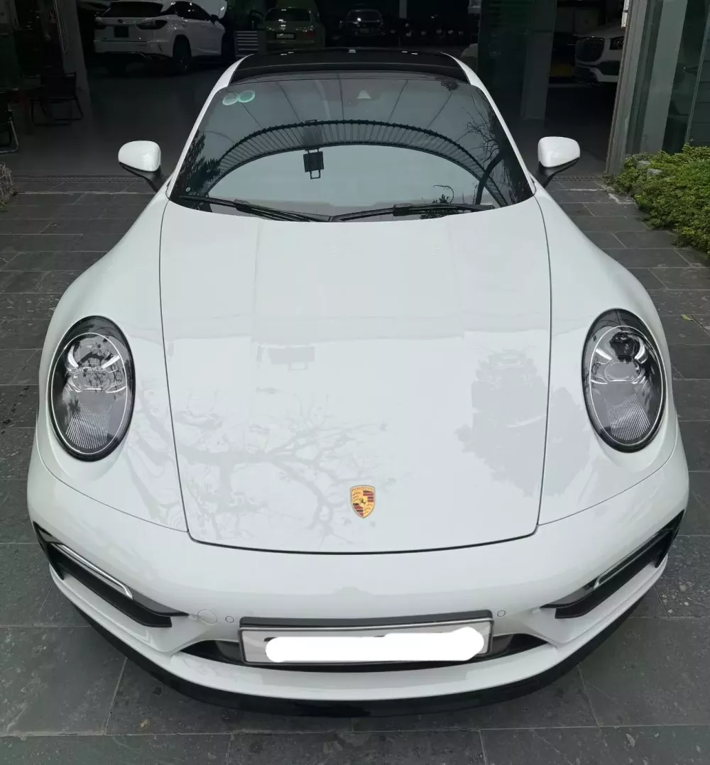 Trải nghiệm xe Porsche 911 992 chưa bao lâu doanh nhân Hà Nội đã nhanh chóng bán lại khi có "kèo"- Ảnh 1.
