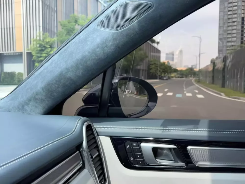 Sở hữu 1 dàn xe Porsche "2 cửa", doanh nhân Hà Nội lần đầu tậu Cayenne nhưng là bản Turbo- Ảnh 5. Sở hữu 1 dàn xe Porsche "2 cửa", doanh nhân Hà Nội lần đầu tậu Cayenne nhưng là bản Turbo- Ảnh 5.