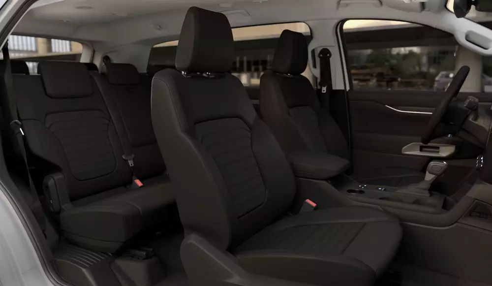Ford Everest Sport phiên bản đặc biệt được trang bị ghế bọc nỉ Ford Everest Sport phiên bản đặc biệt được trang bị ghế bọc nỉ
